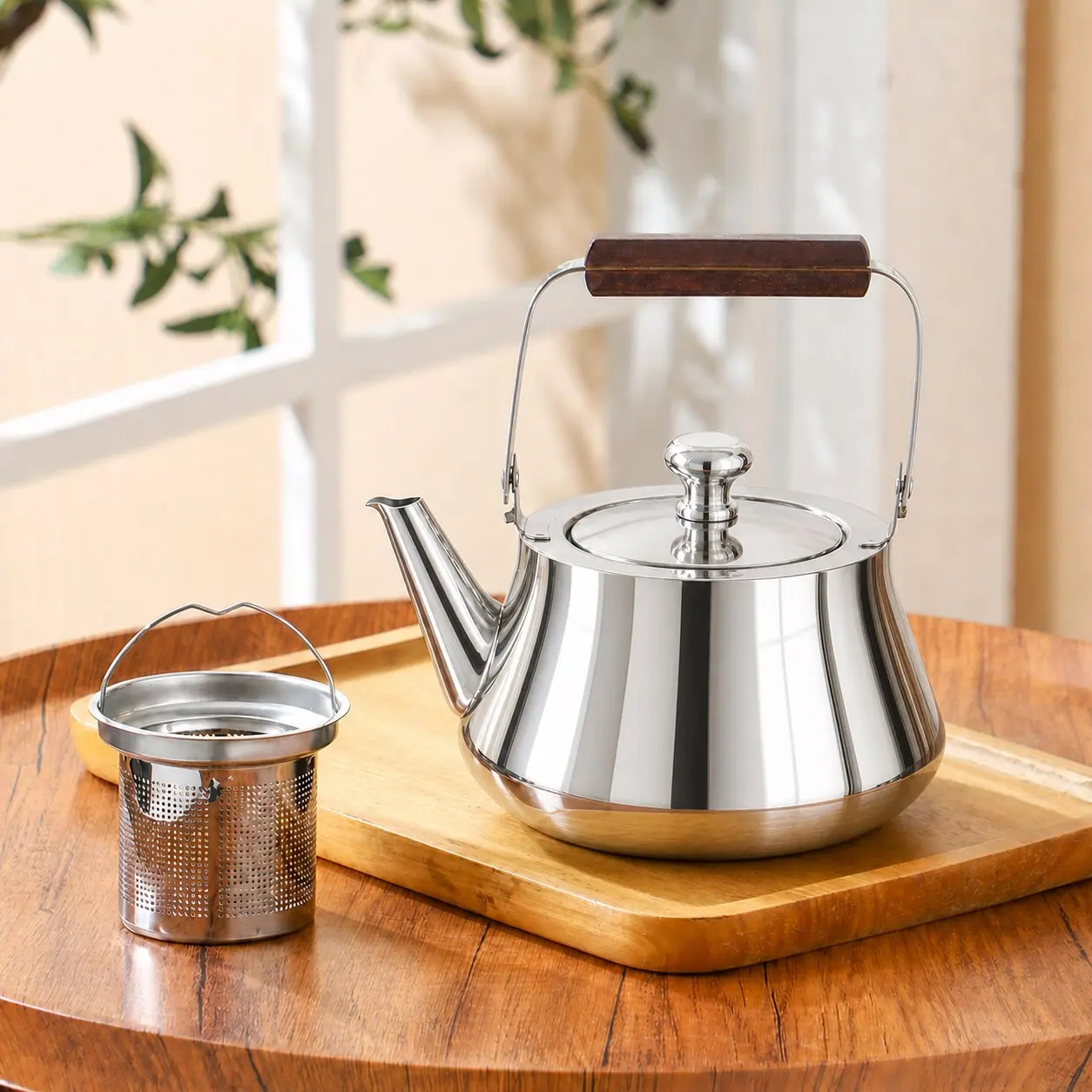 Wood-Handle Stainless Steel Tea Kettle 1.7 / 2.0 L